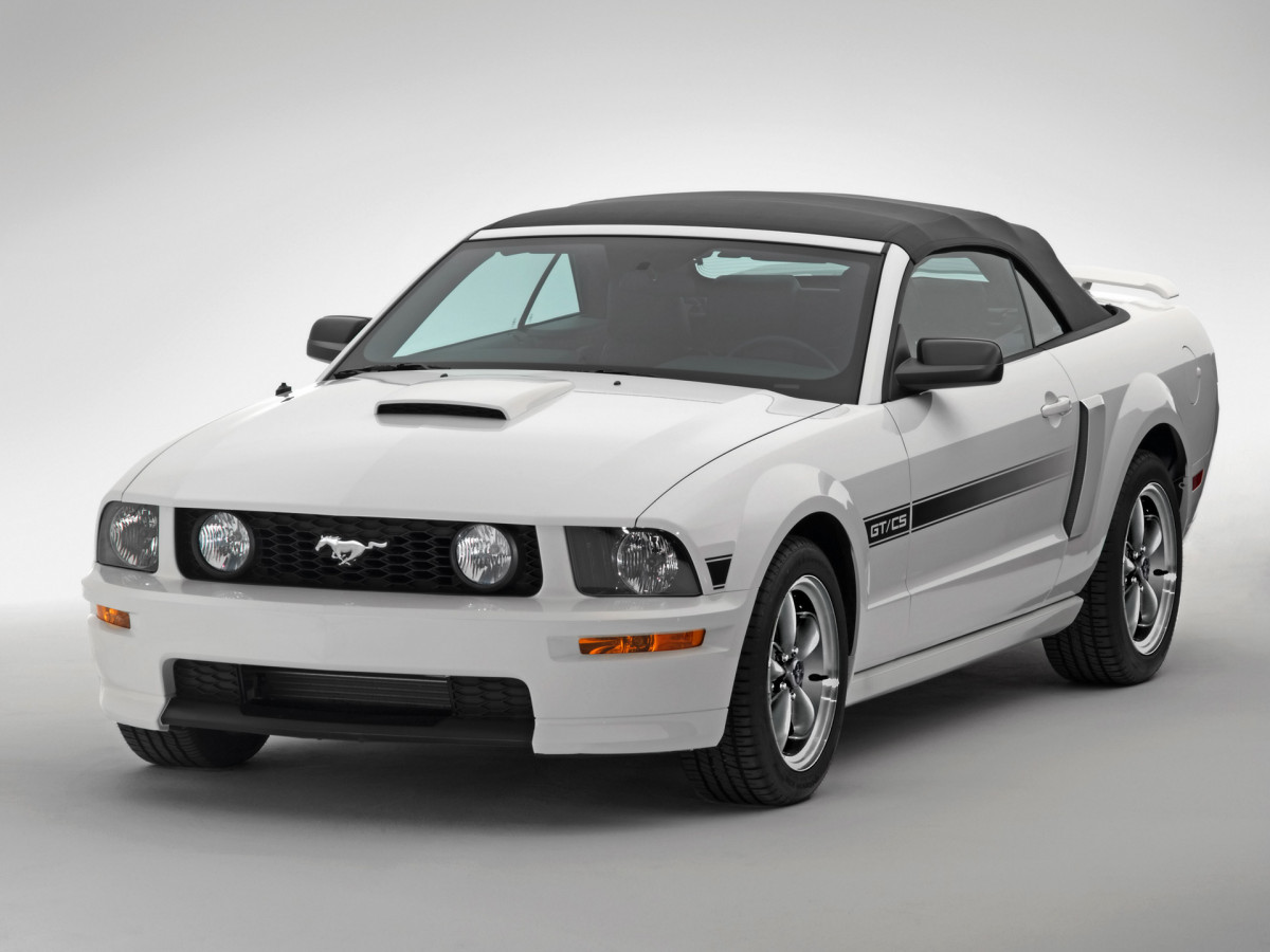 Ford Mustang GT фото 33576
