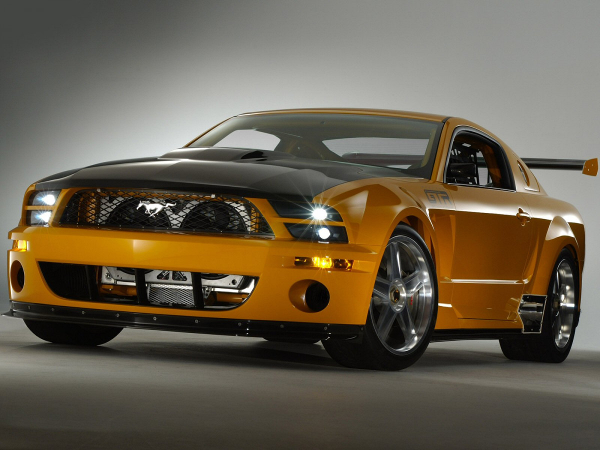 Ford Mustang GT фото 7006