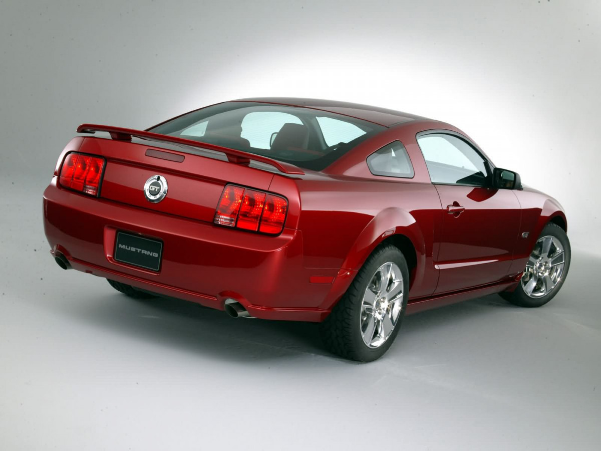 Ford Mustang GT фото 7575