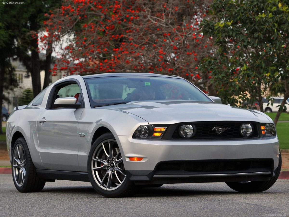 Ford Mustang GT фото 76425
