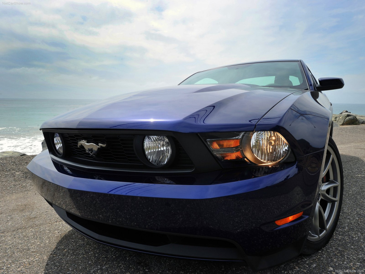 Ford Mustang GT фото 76435