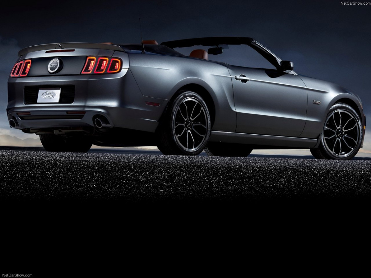 Ford Mustang GT фото 89832