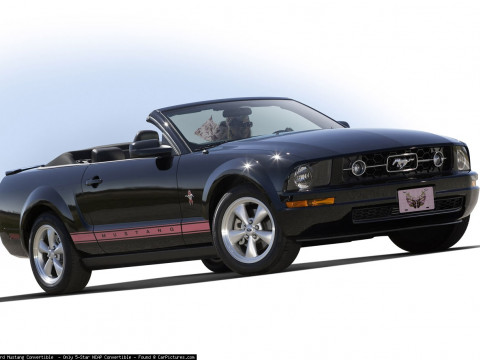 Ford Mustang Shelby GT Convertible фото