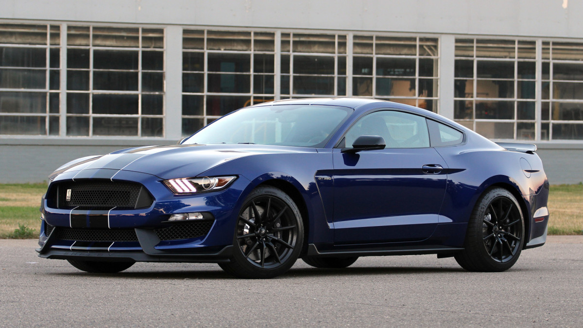 Ford Mustang Shelby GT350 фото 172808