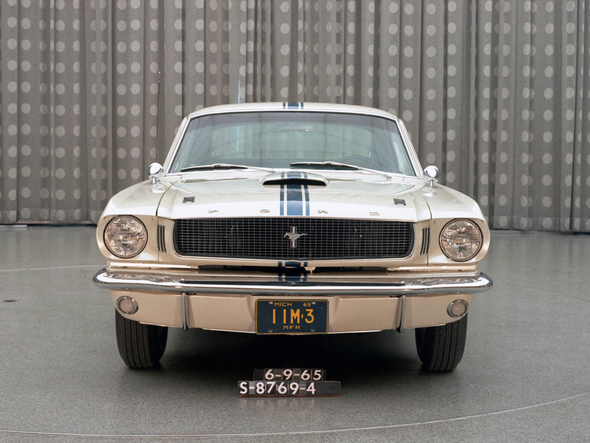 Ford Mustang фото 110135