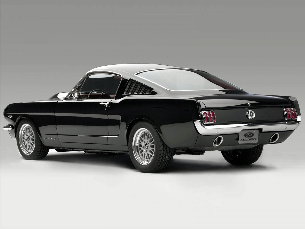 Ford Mustang фото 3361