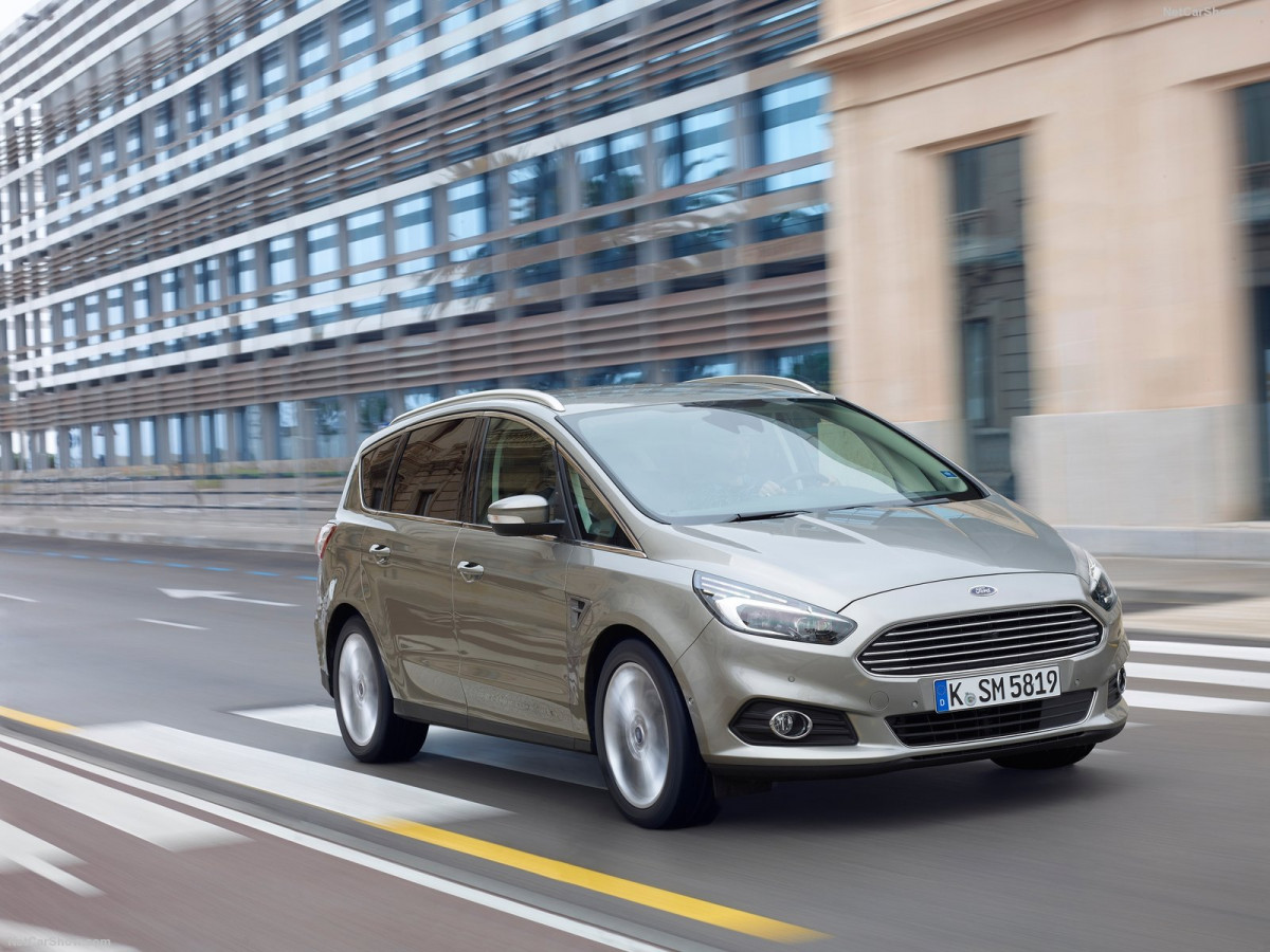 Ford S-MAX фото 165359