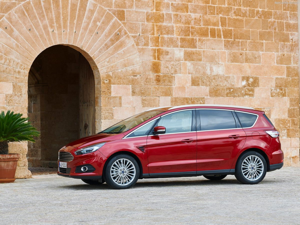 Ford S-MAX фото 165365