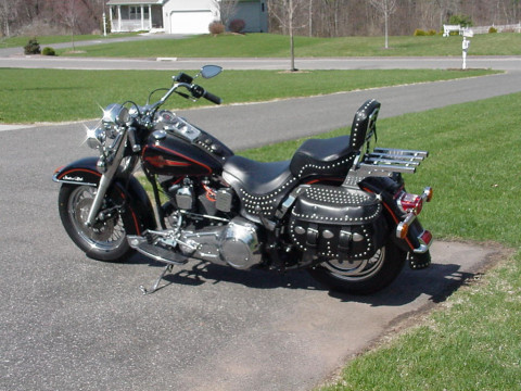 Harley-Davidson FLSTC Heritage Softail Classic фото