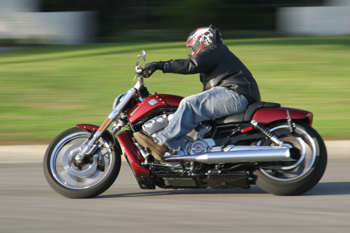 Harley-Davidson VRSCF V-Rod Muscle фото 72556
