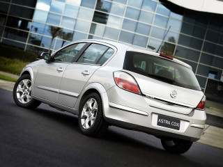 Holden Astra CDXi фото