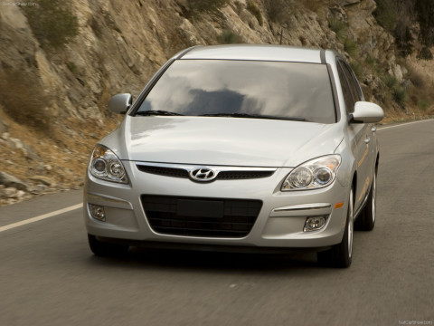 Hyundai Elantra Touring фото