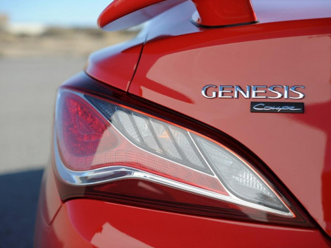 Hyundai Genesis Coupe фото