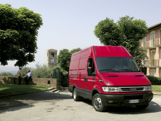IVECO Daily фото