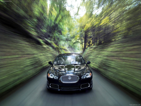 Jaguar XFR фото