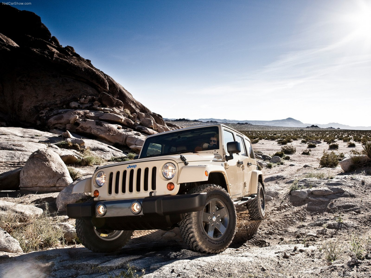 Jeep Wrangler Mojave фото 83103