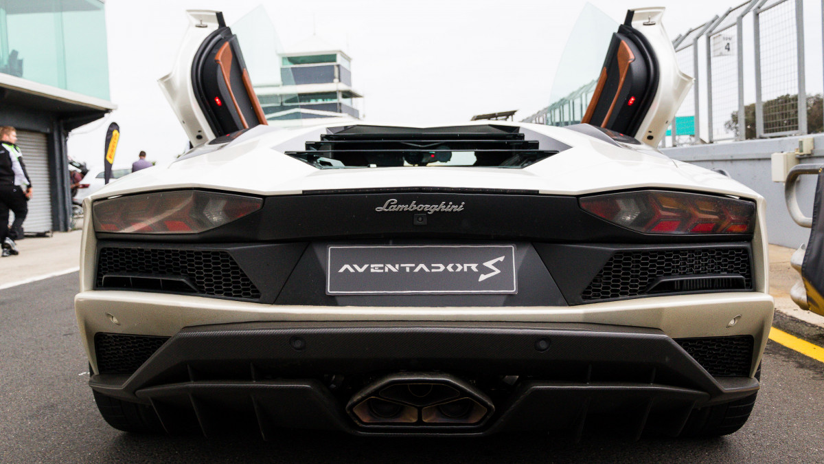 Lamborghini Aventador S фото 181934