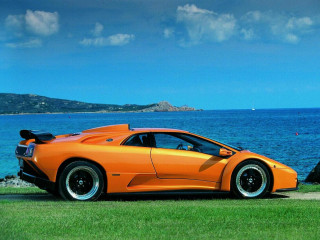 Lamborghini Diablo GT фото