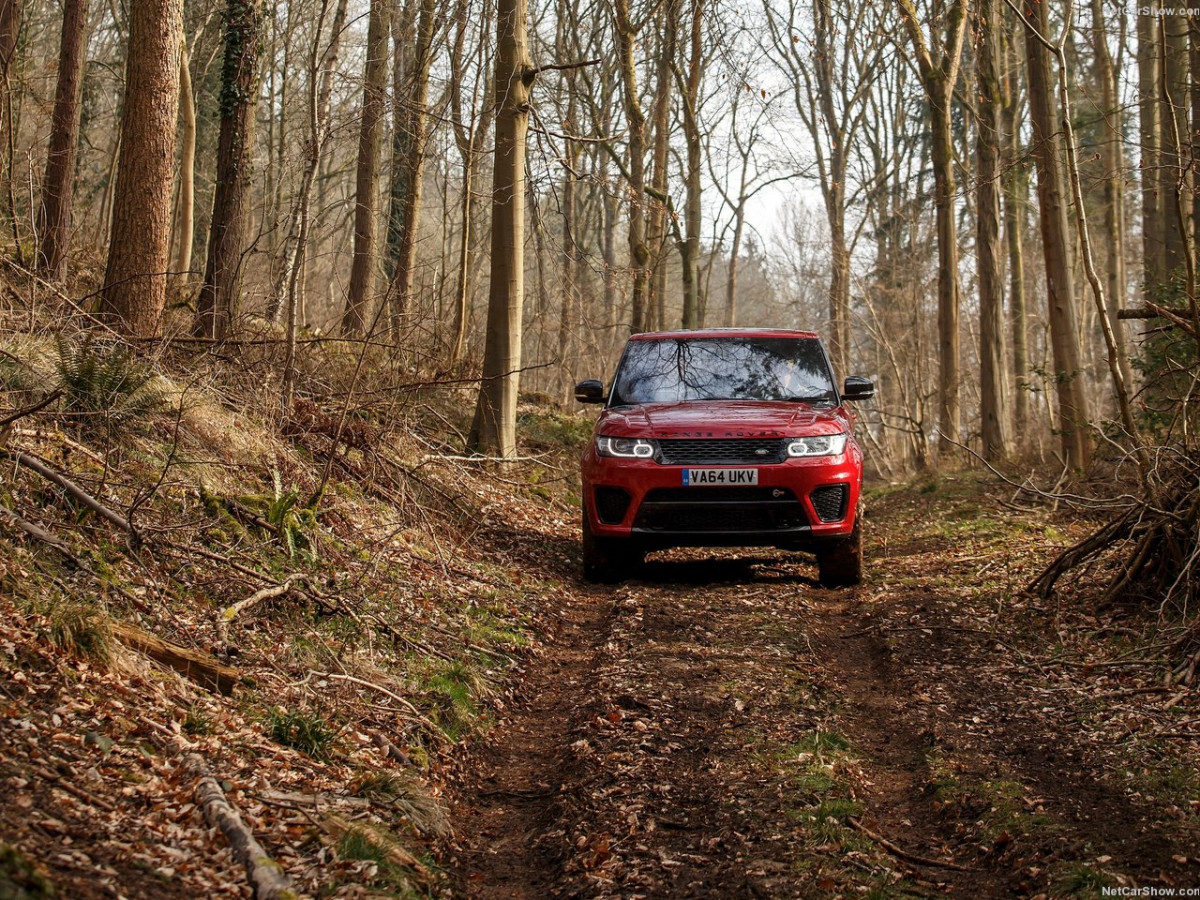 Land Rover Range Rover Sport SVR фото 144154