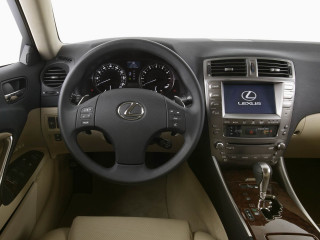 Lexus IS 250 фото