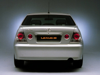 Lexus IS 300 фото