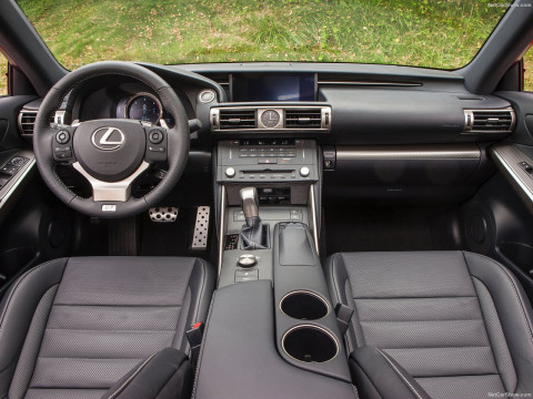 Lexus IS-F фото