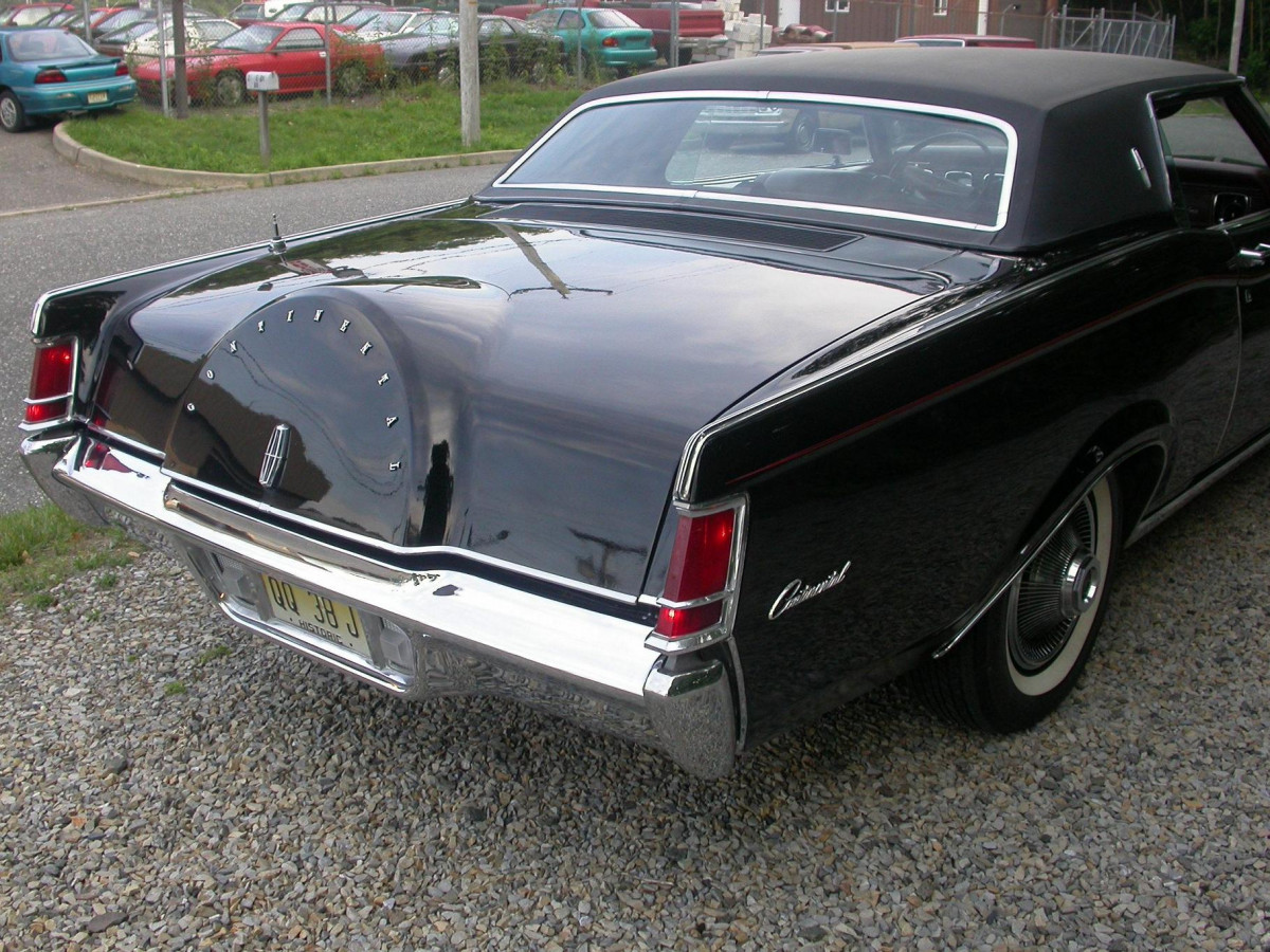 Lincoln Continental Mark III фото 29821