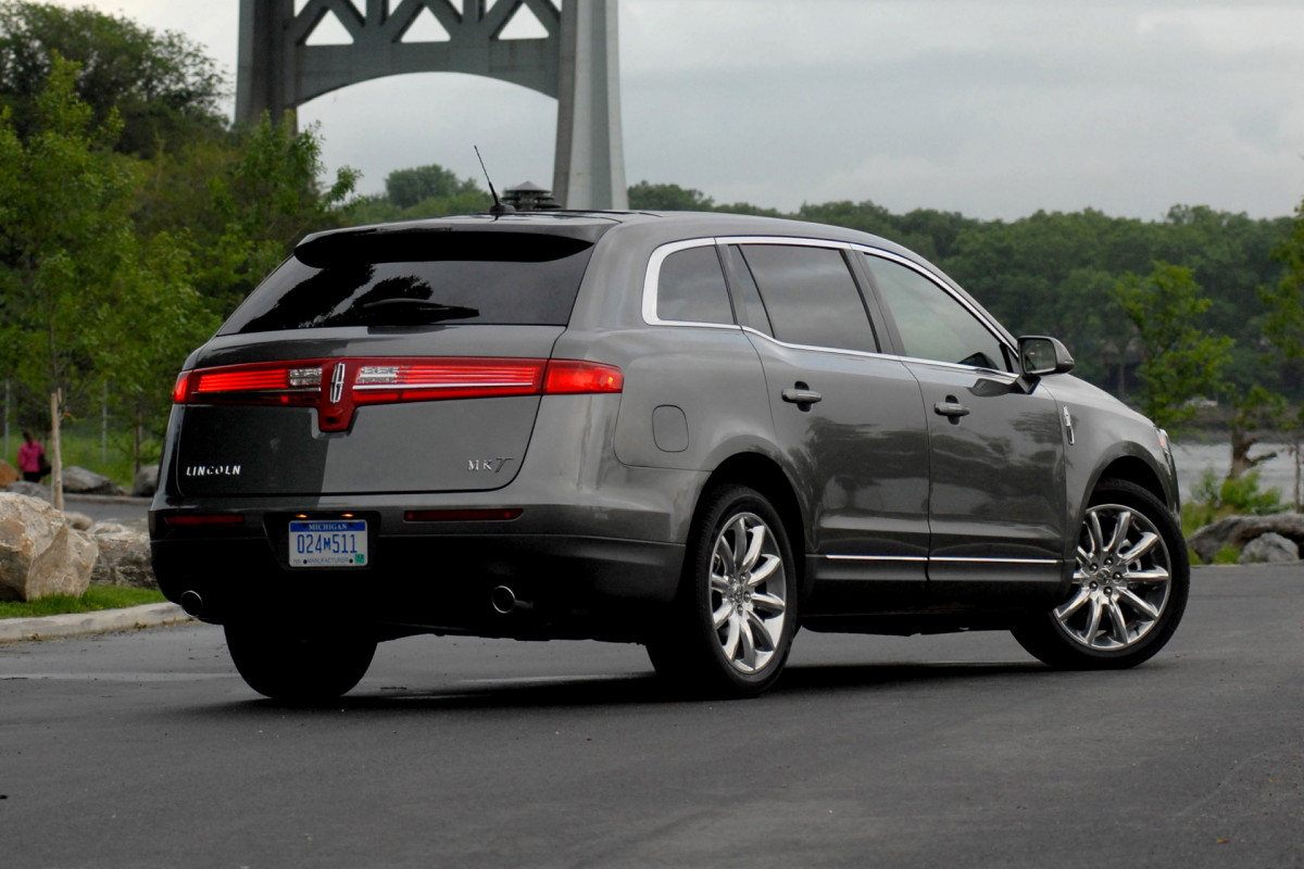 Lincoln MKT фото 68987