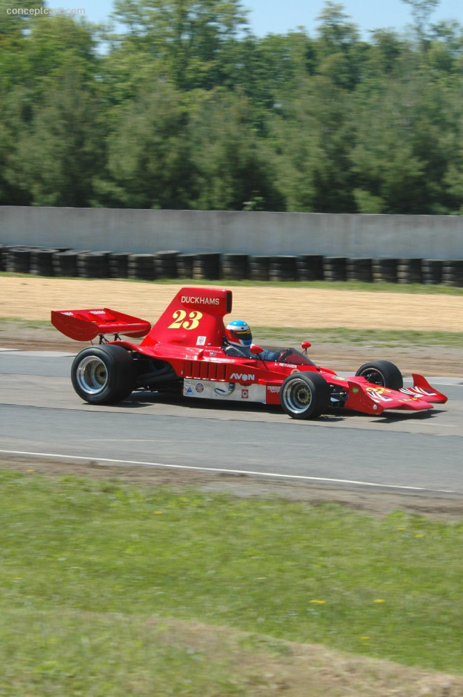 Lola T332 Formula 5000 фото 23873