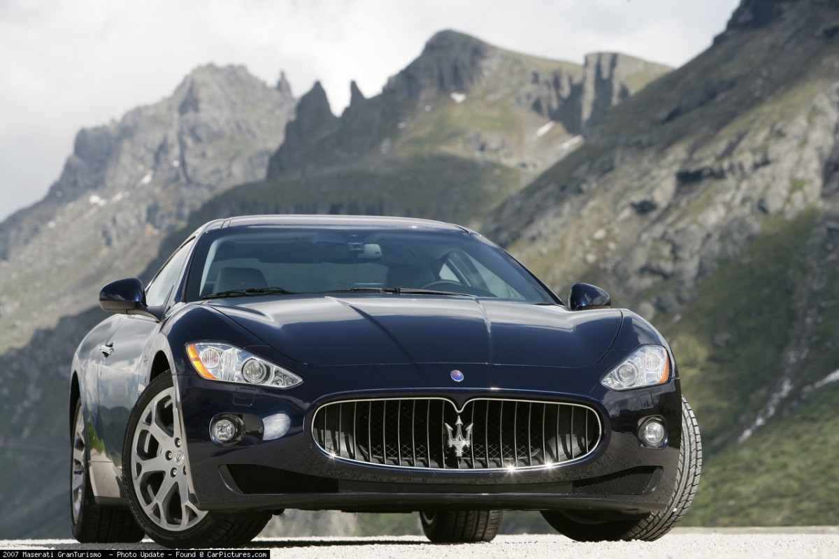 Maserati GranTurismo фото 46105