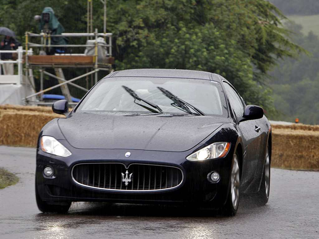 Maserati GranTurismo фото 46593