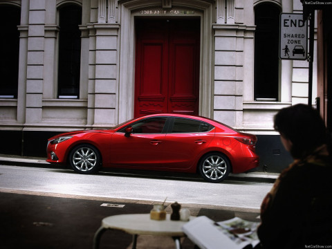 Mazda 3 Sedan фото