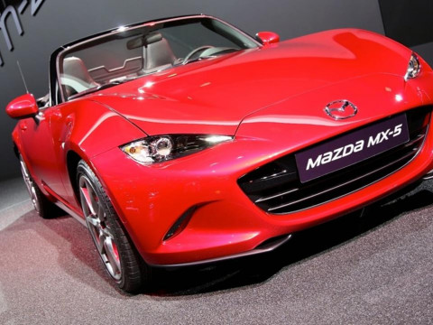 Mazda MX-5 Miata фото