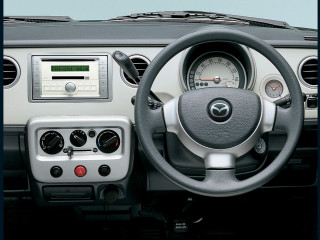 Mazda Spiano фото