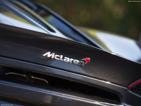 McLaren 570S Coupe фото