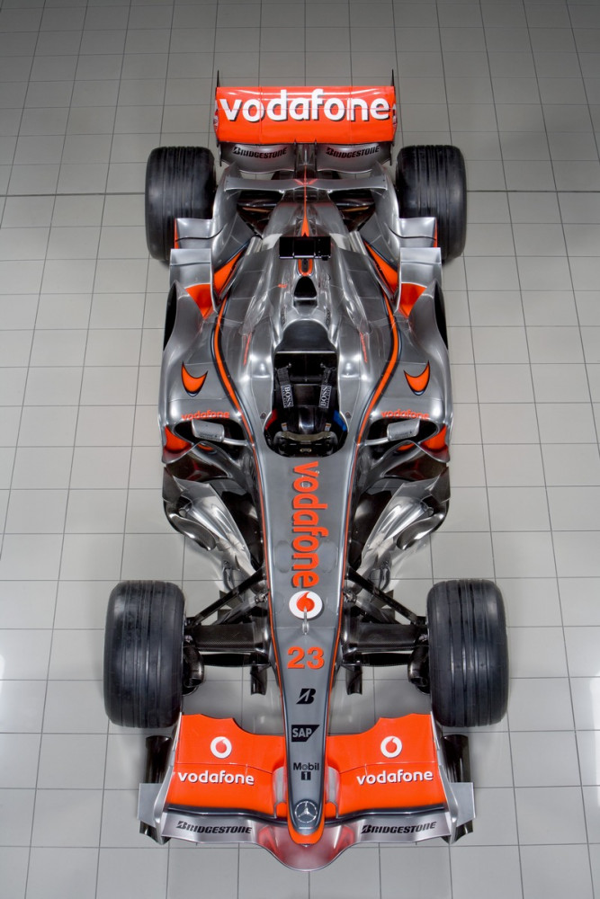 McLaren MP4-23 фото 51038