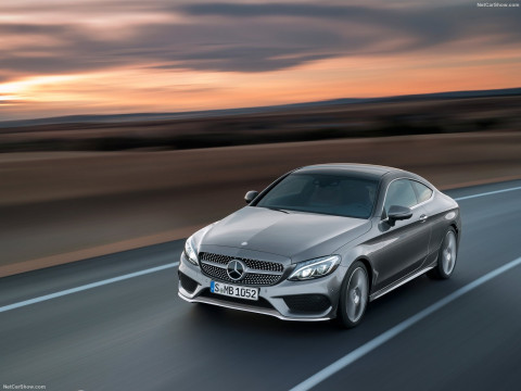 Mercedes-Benz C-Class Coupe фото