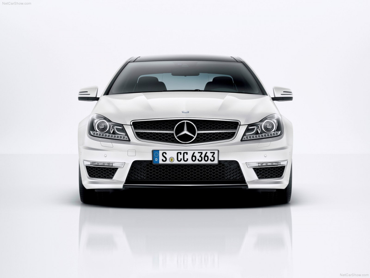 Mercedes-Benz C63 AMG Coupe фото 81685