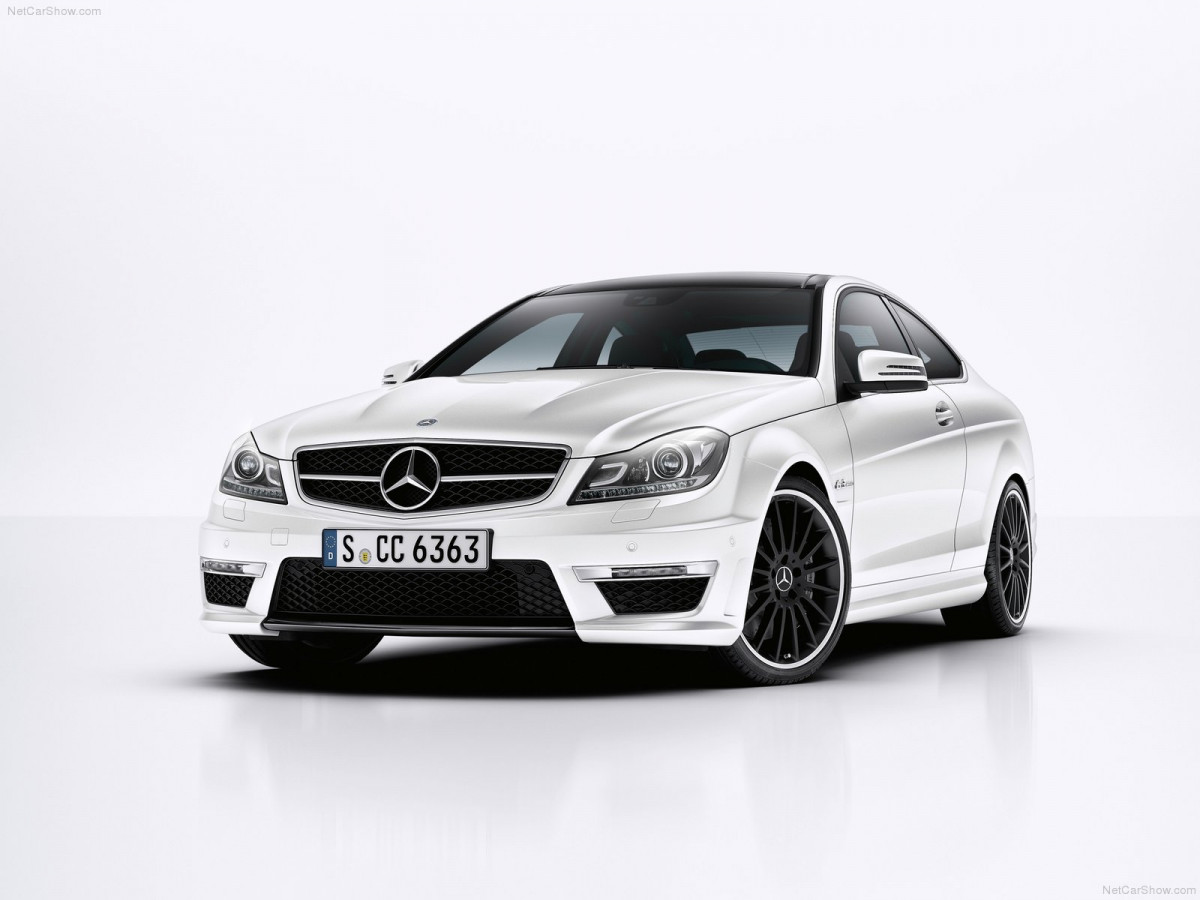 Mercedes-Benz C63 AMG Coupe фото 81687