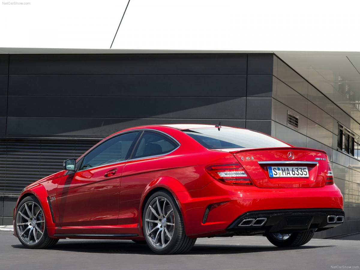 Mercedes-Benz C63 AMG Coupe фото 85936