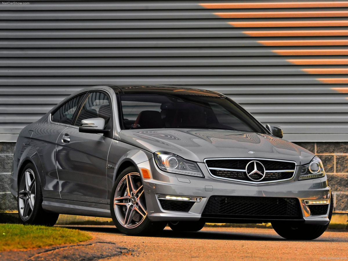 Mercedes-Benz C63 AMG Coupe фото 87837