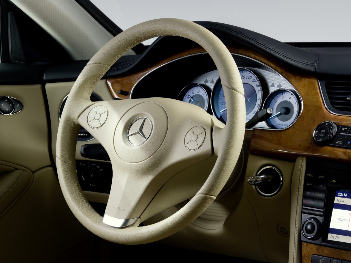 Mercedes-Benz CLS63 AMG фото 99474