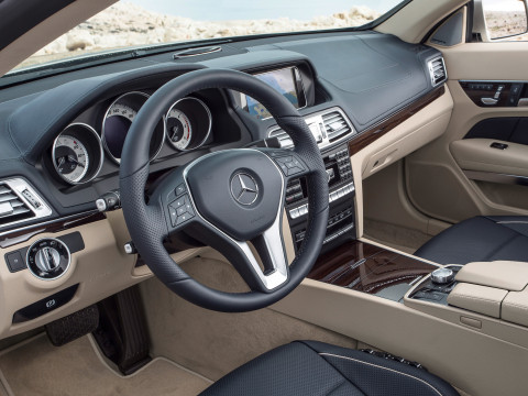 Mercedes-Benz E-Class Coupe фото