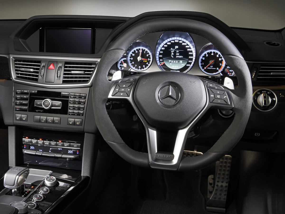 Mercedes-Benz E63 AMG фото 100095