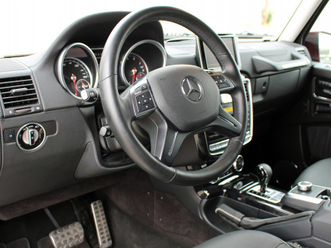 Mercedes-Benz G-Class фото
