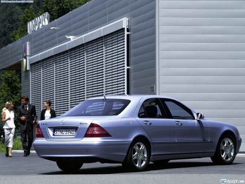 Mercedes-Benz S-Class W220 фото