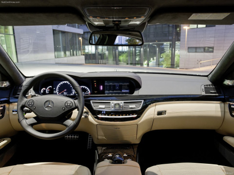 Mercedes-Benz S63 AMG фото