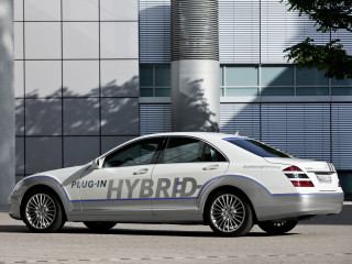 Mercedes-Benz Vision S 500 plug in hybrid фото