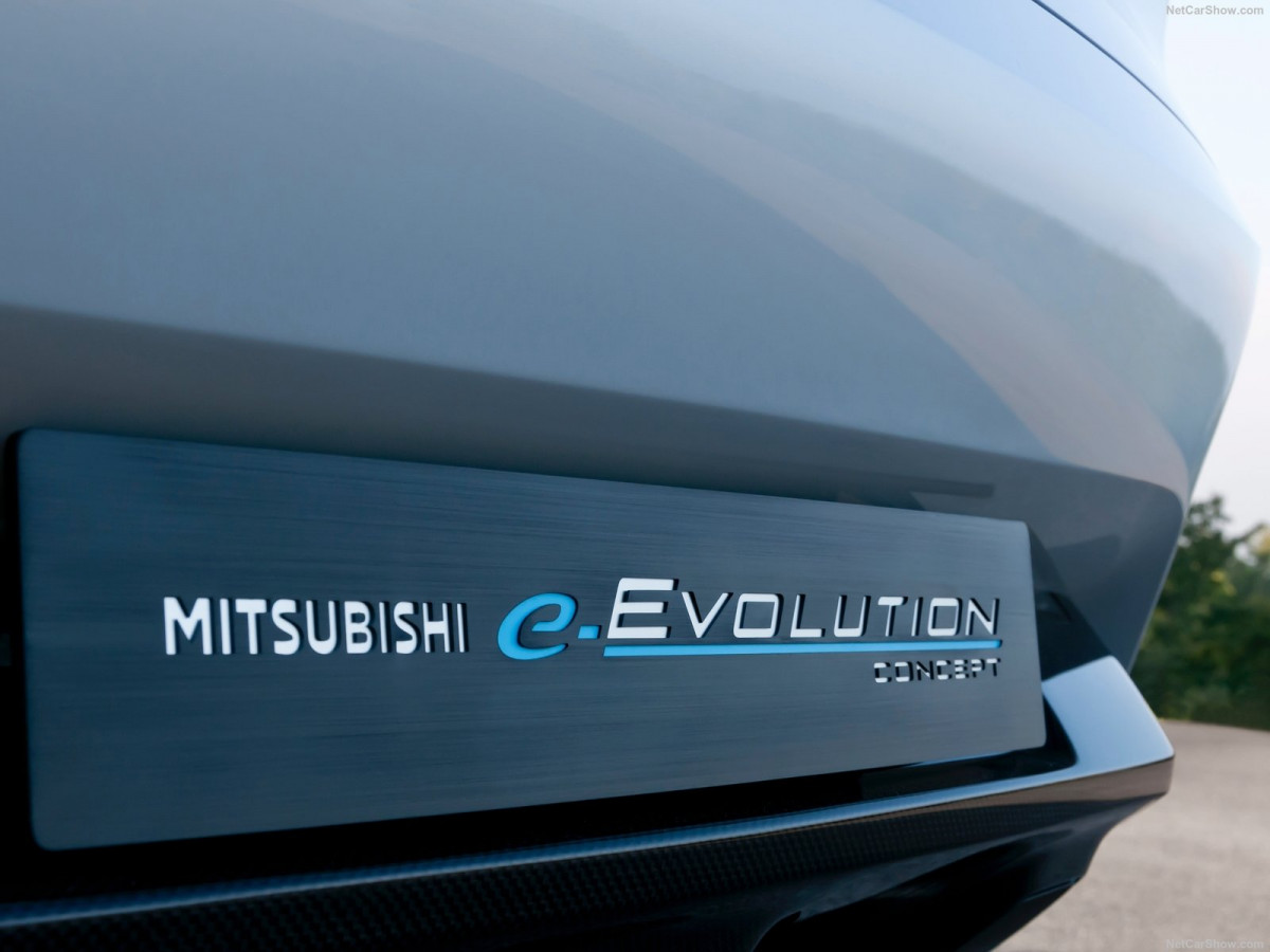 Mitsubishi e-Evolution Concept фото 189182