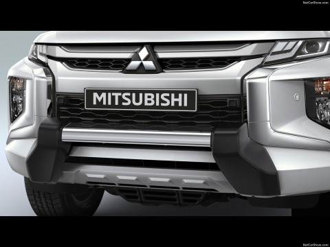 Mitsubishi L200 фото